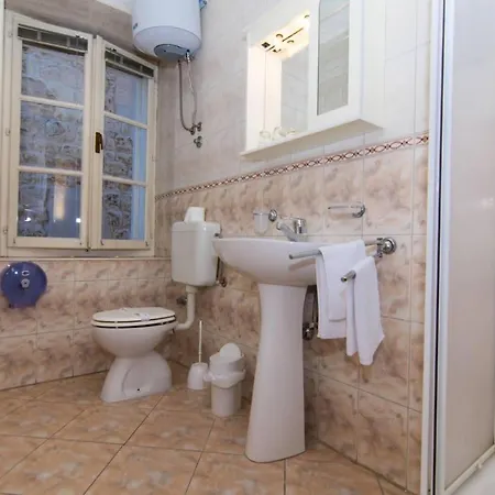 Bed & Breakfast Villa Liza Trogir