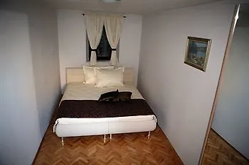 Villa Liza 3*